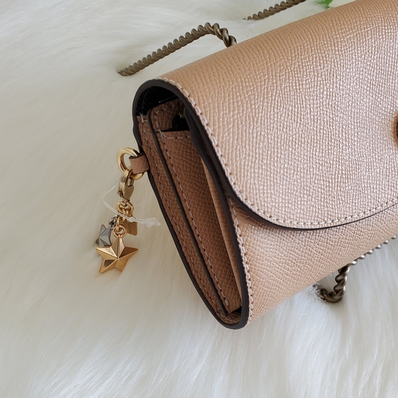 🎁💕Beautiful Coach Wallet With Charm(1 Available) - Picture 3 of 9